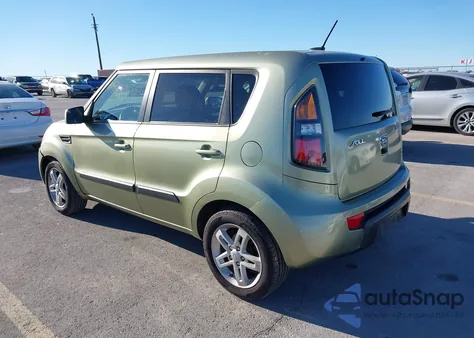 2011 Kia Soul + from USA, damaged, VIN KNDJT2A26B7301003